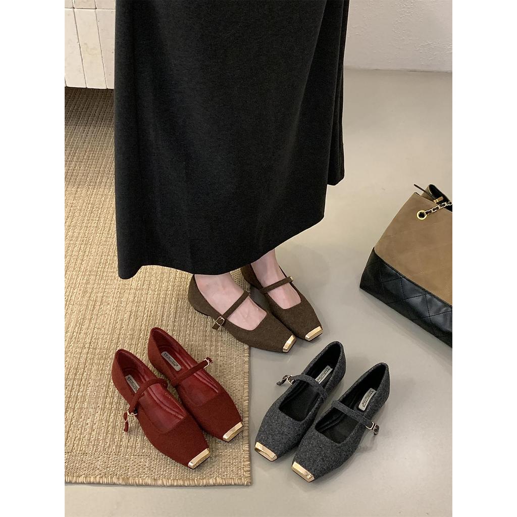 Giày Nữ Thời Trang Phiên Bản Hàn Quốc Mũi Vuông Kim Loại Khóa Dây Đeo Lông Nữ 2025 Phong Cách Mới Xuân Thu Phù Hợp Với Giày Mary Jane Thoải Mái