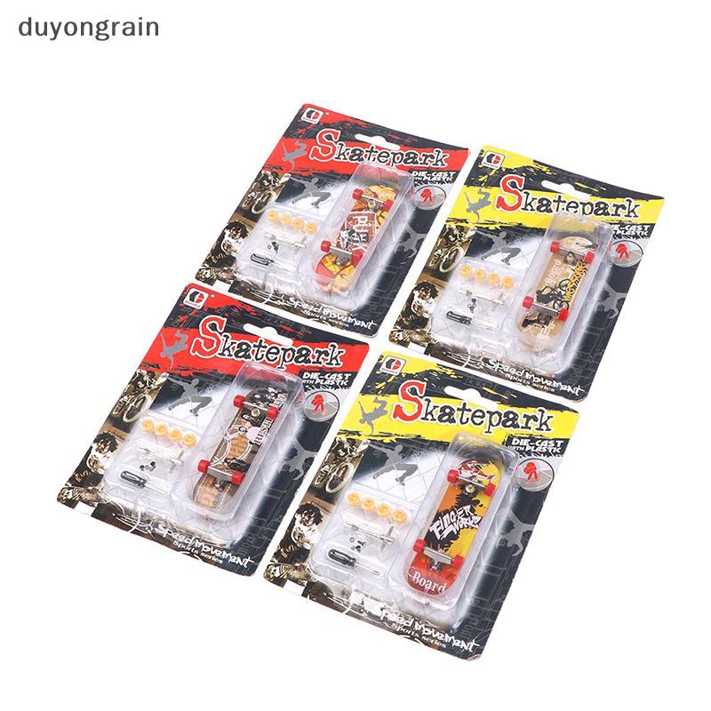 (duyongrain) 1 Bộ Fingerboard Mini Finger Skateboard Finger Skate Scooter Skateboard Toy [MỚI]