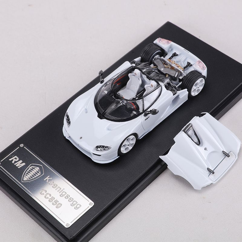 RM 1 / 64 Koenigsegg CC850 Hợp Kim Trắng Diecast Xe Mô Hình Đồ Chơi Quà Tặng Sinh Nhật