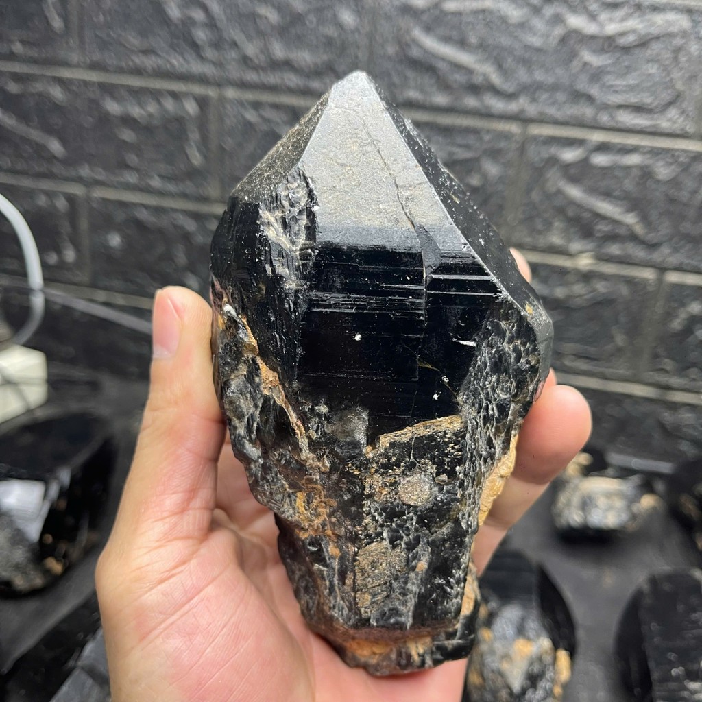 đá thạch anh đen tinh thể Morion tự nhiên nguyên bản thô (mr30