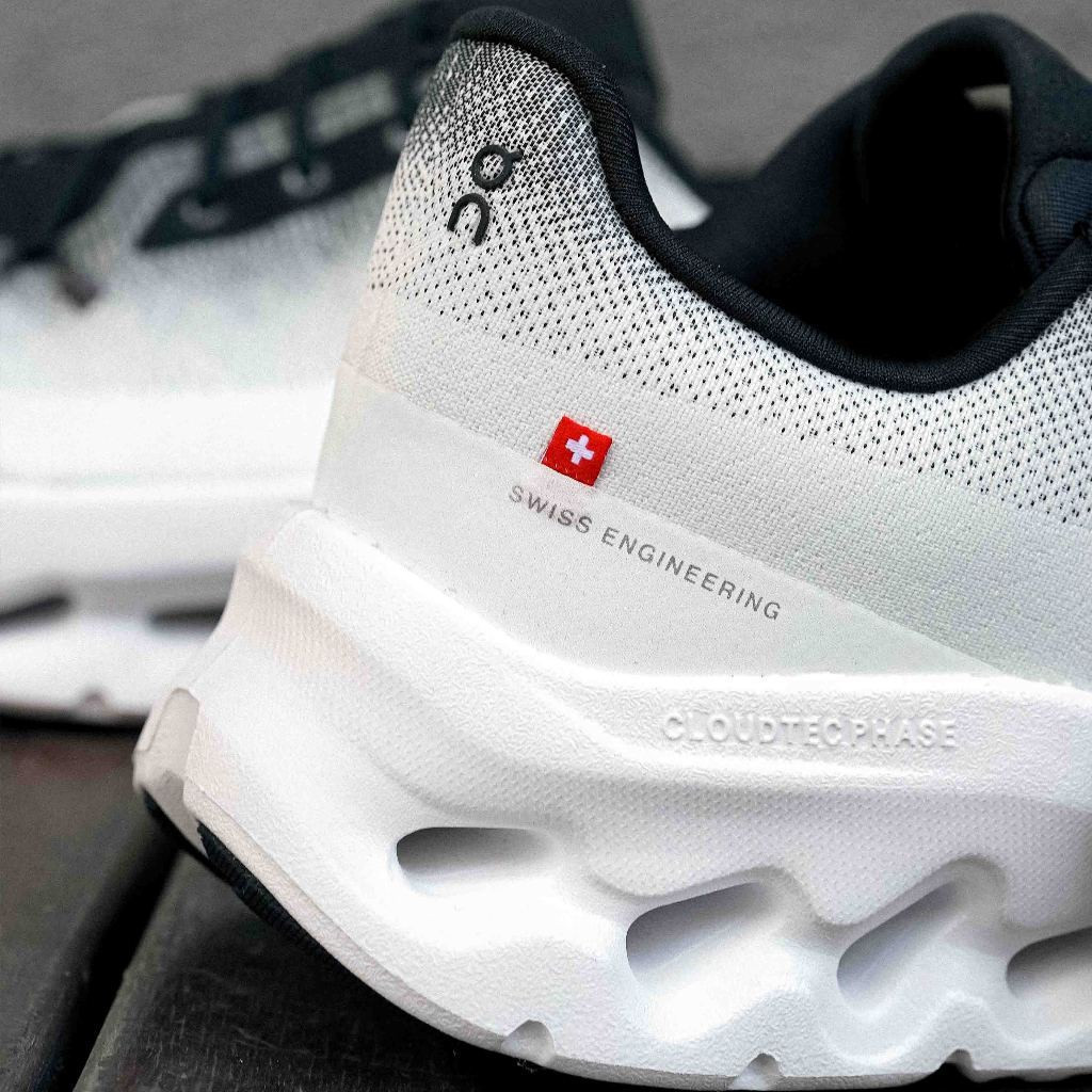 [Số] TRÊN Mây Đen Ngà QPQY 8RBV