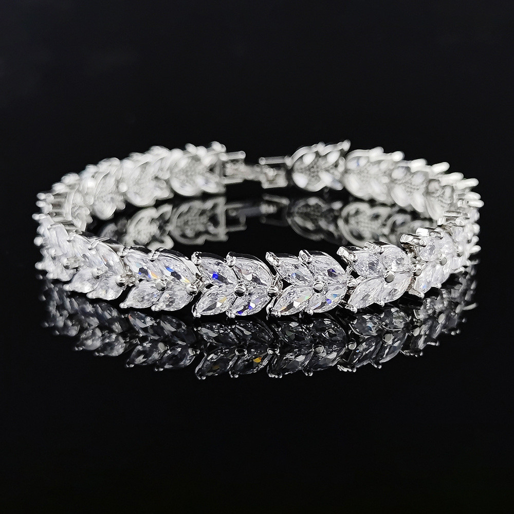 Jewelry Popular Bracelet Design Sense Niche Non-Fading Female Willow Leaf Jewelry Popular Bracelet D