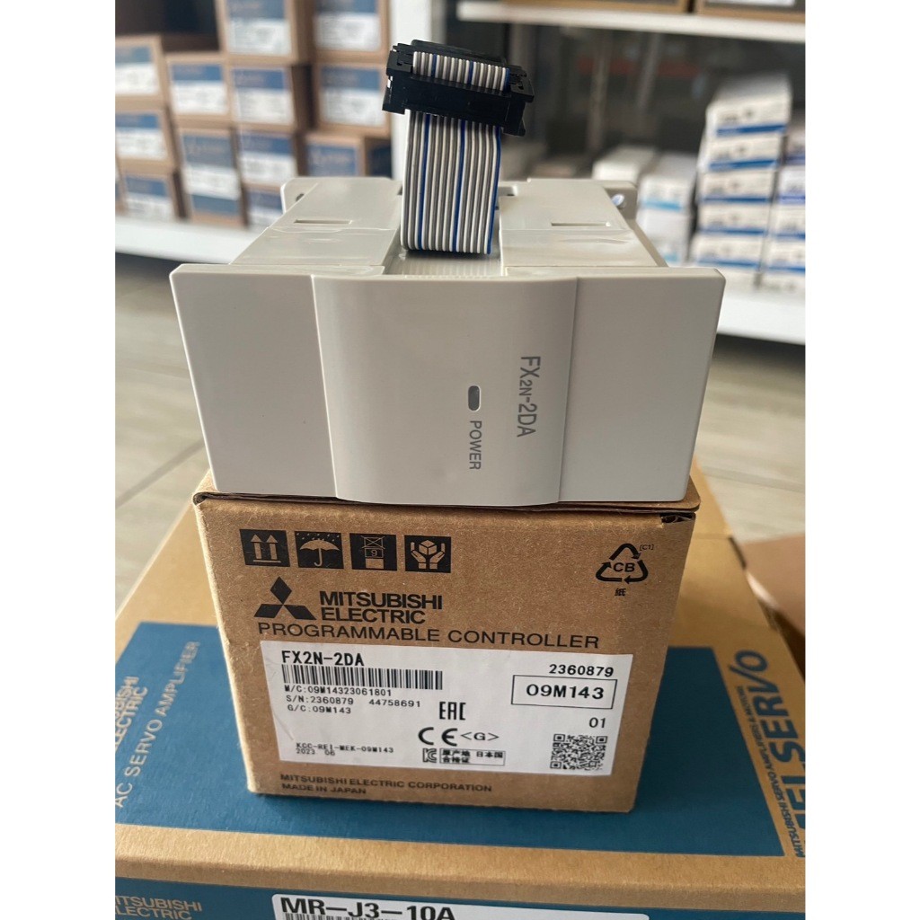 PLC Mitsubishi: FX2N-2DA Hoàn Toàn Mới (Hàng Order)