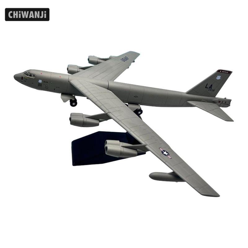 1 / 200 B52 Mô Hình Máy Bay Mô Phỏng Với Đế Màn Hình Máy Bay Mô Hình Hợp Kim Máy Bay Đồ Chơi Cho Tủ 