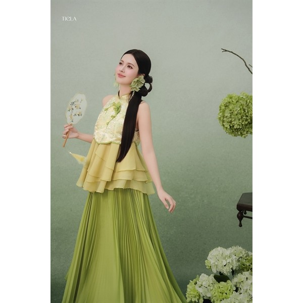 TIELA Áo Yếm Mộc Nhi ( không kèm quần) | BigBuy360 - bigbuy360.vn