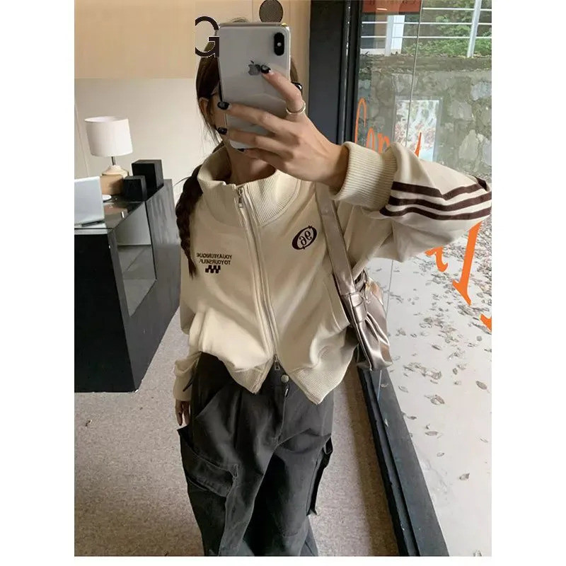 Áo nỉ ngắn thể thao AMYOVE Silver Fox Velvet American Sporty Chic dành cho nữ mùa thu đông Petite Do