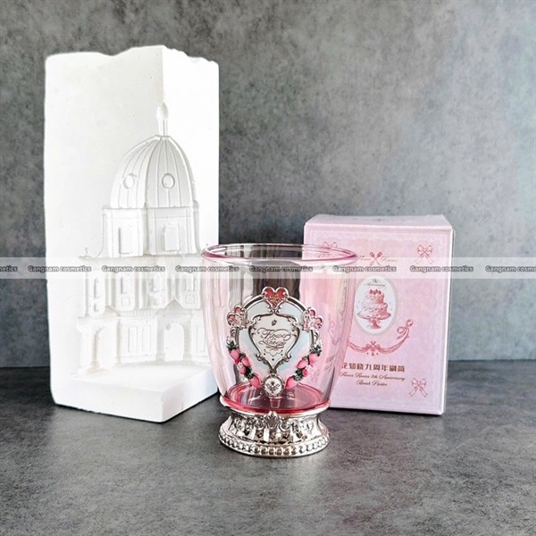 Ly Flower Knows 9th anniversary brush holder : 10cái