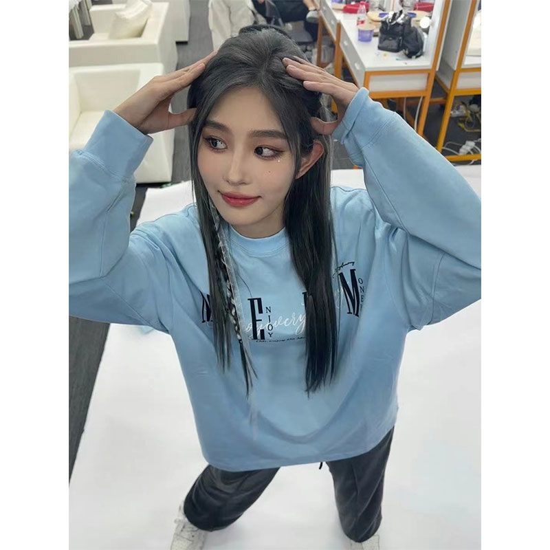 Áo Retro SNH48 màu sky blue cổ tròn, Oversize dành cho dạo phố - Wang Yi