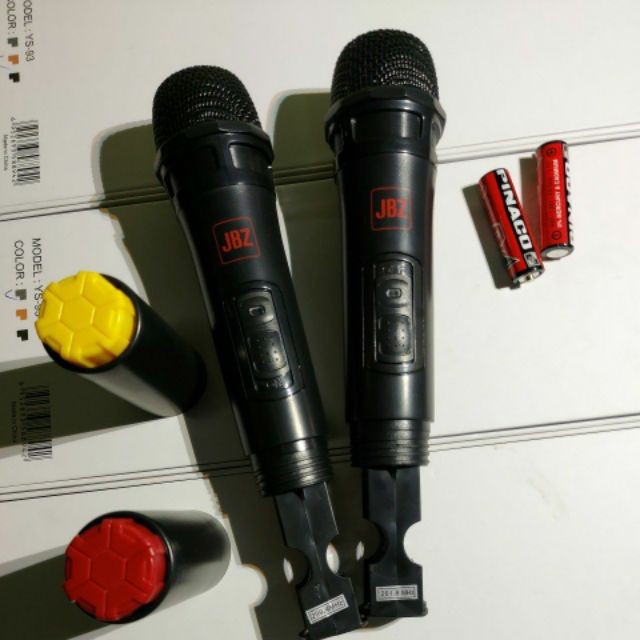 Micro loa kéo Jbz 106,108,107,109 (giá trên là 1 sản phẩm).Lưu Ý Mic JBZ tương thích với loa đời mới