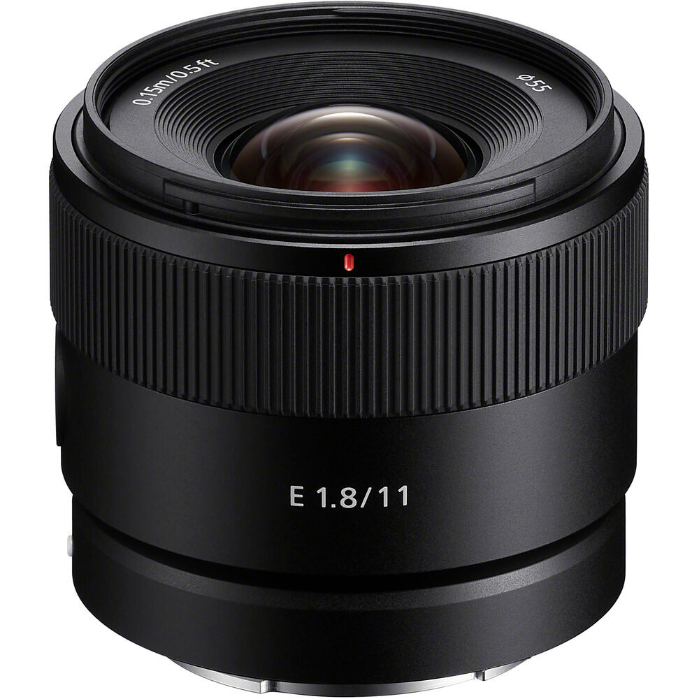 Ống kính Sony E 11mm F1.8 - Hàng chính hãng