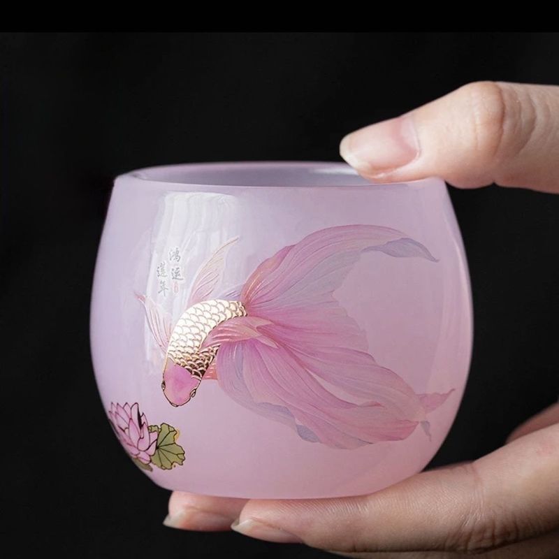 Lucky Lotus Year Pure Handmade Glass Teacup Khắc Chống bỏng Bộ trà Kung Fu cao cấp
