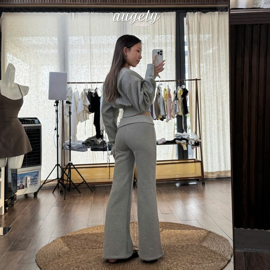 Quần Nỉ Bông Cạp Trễ Ống Loe Lưng Gập Nâng Mông  Augety Studio, NORA Sweatpants | BigBuy360 - bigbuy360.vn