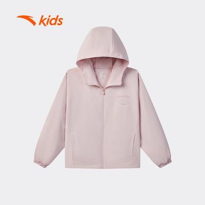 ANTA Kids Áo Khoác Gió Bé Gái 362538611U Có Mũ – Chống Nước Nhẹ, Khóa Kéo Tiện Lợi, Form Rộng Dễ Mặc