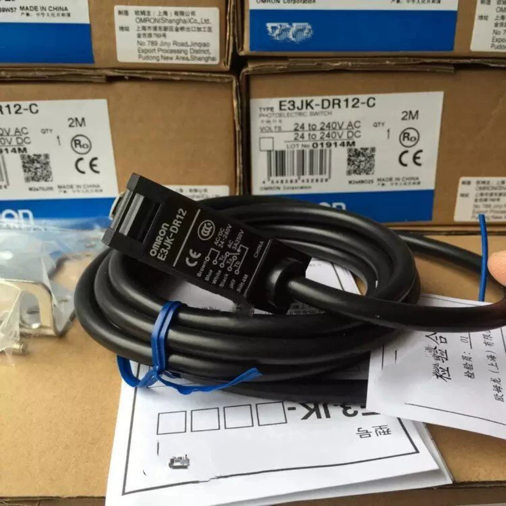 Công tắc quang điện E3JK-DR11 / DR12 / TR12 / RR11 Cảm biến đến Reflection-C