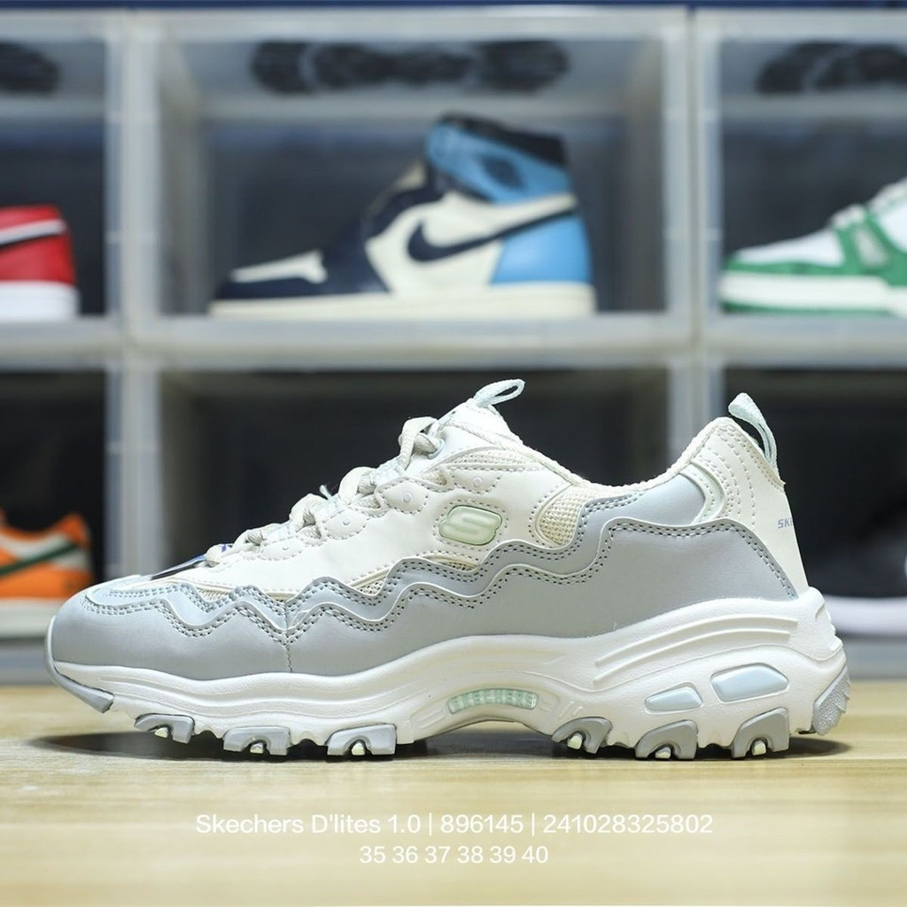 Real skeskeketches D Lites 1.0 Relite Elite Elite Elite Elite Elite Chạy bộ