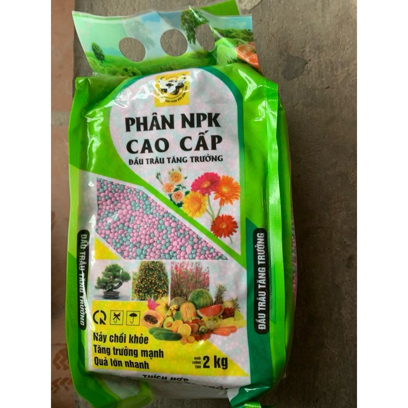 Phân bón đầu trâu cao cấp .phân bón npk 18-14-7+te tăng trưởng mạnh nảy chồi .... túi 2kg