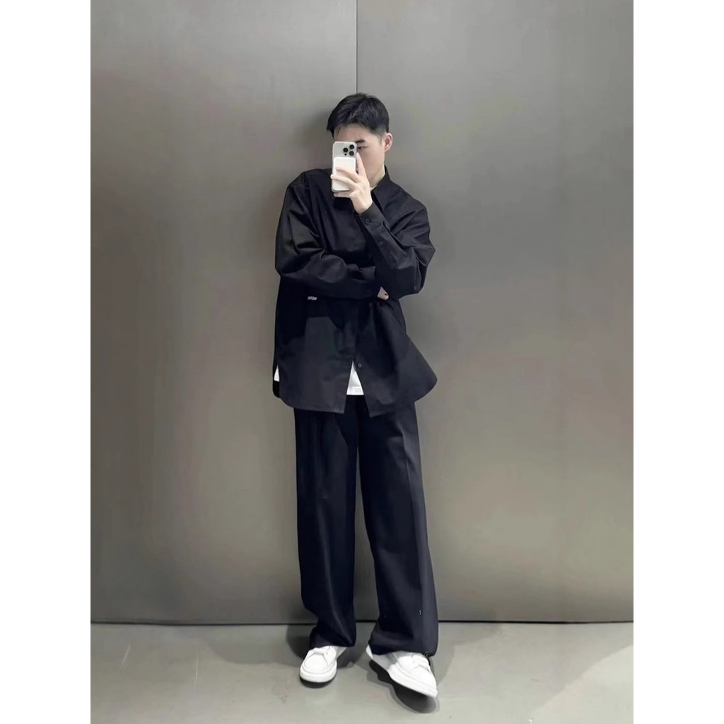 67VU welldone Long Sleeve Shirt with Small Embroidery at Hem, Solid Color Casual Oversized Couple St