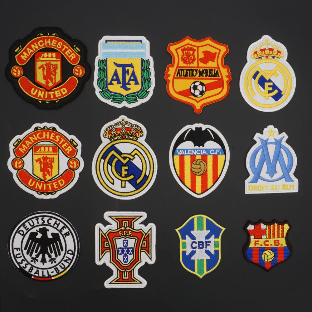 Câu lạc bộ bóng đá Basarona Thêu vải Áo Quần short Patch Patch