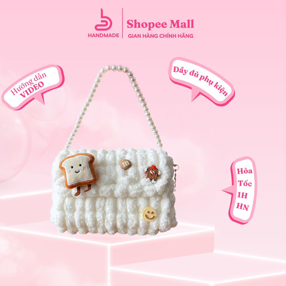 Túi tự đan B HÁNMADE bằng len mix charm noel, pacha, labubu quai xách dây ngọc làm quà tặng bạn gái 