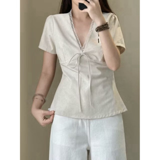 Áo Kiểu Linen Xinh Nữ Cổ V Phối Viền Ren Tay Ngắn Mùa Hè  Phong Cách Hàn Quốc Đẹp MA217