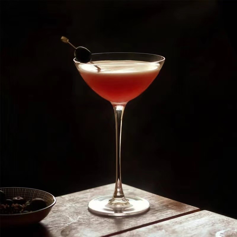 Nhật Bản Hình Chữ V Martini Glass Kimura Series Cocktail Glass Cheers Martini Glass Martini Glass UF