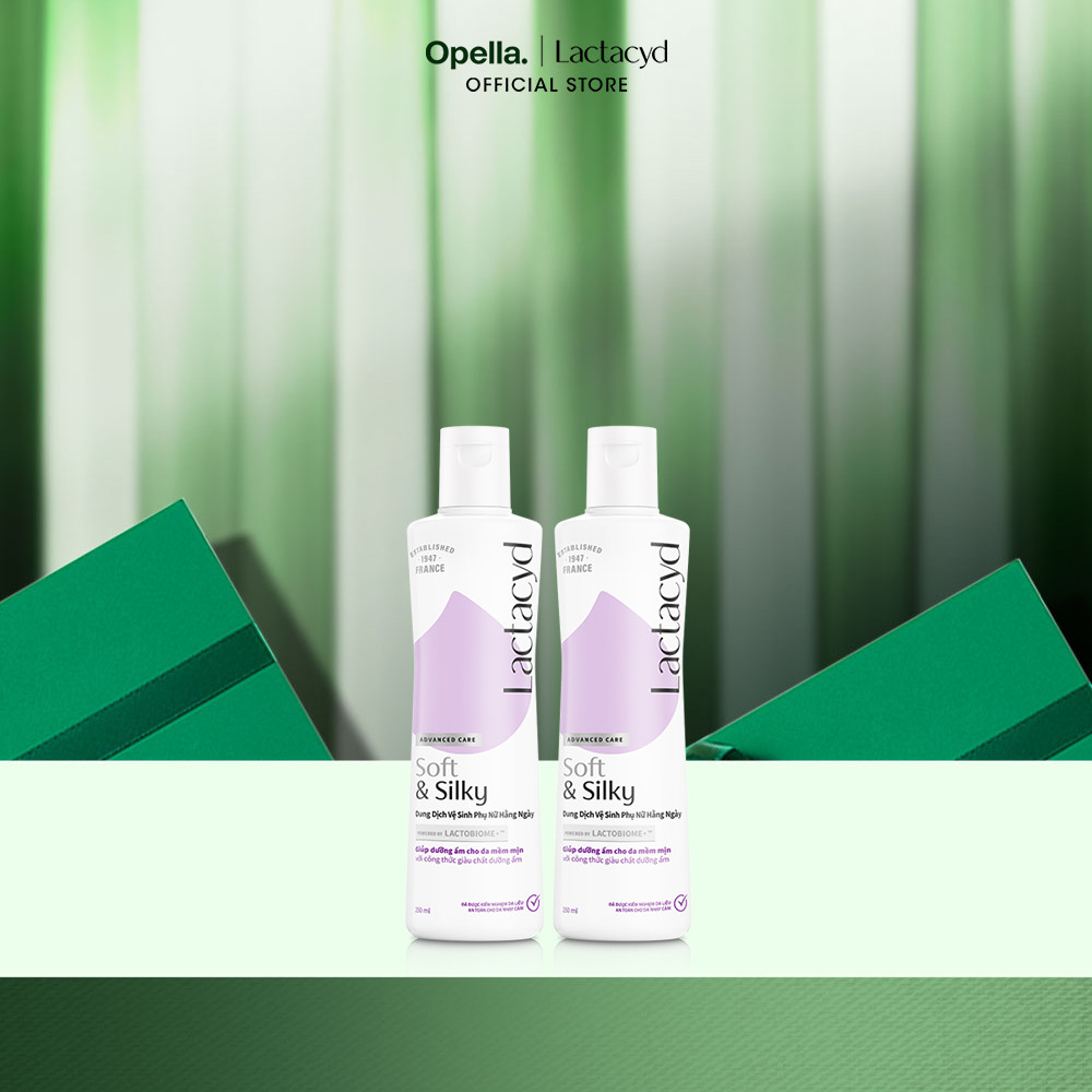 Bộ 2 chai Dung Dịch Vệ Sinh Phụ nữ Lactacyd Soft & Silky Dưỡng Ẩm 250ml/chai