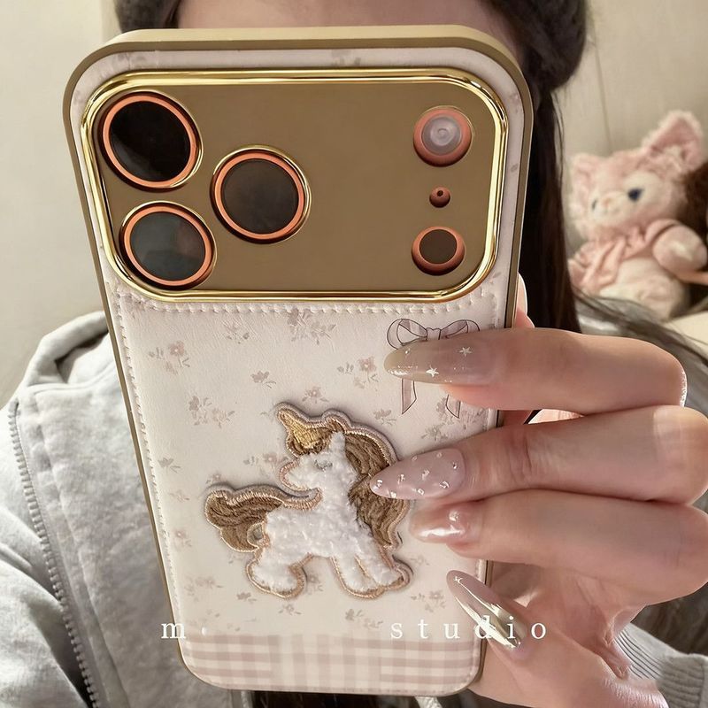 Ốp lưng thêu tay cho iPhone 15 Promax và iPhone 17, lỗ chính xác