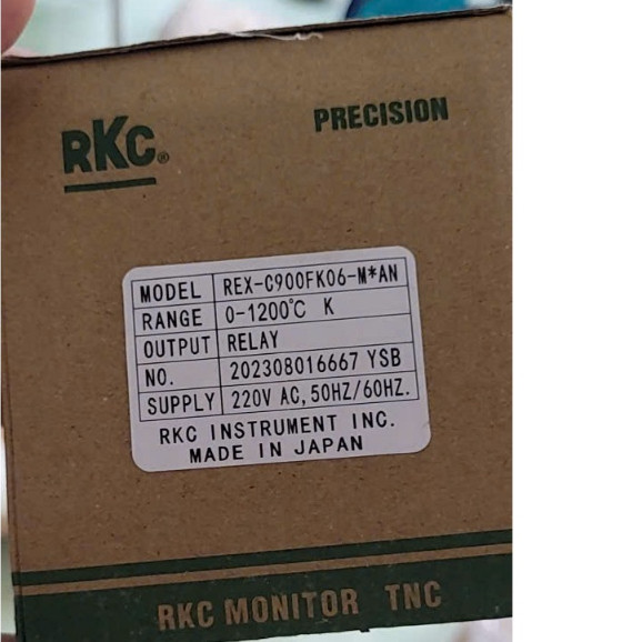 Bộ điều khiển nhiệt độ C900 (đồng hồ nhiệt độ RKC c900 )