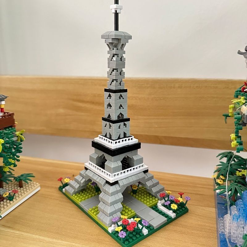 Tương thích với Lego Tháp Eiffel Khối Xây Dựng Series Đồ Chơi Lắp Ráp Giáo Dục Bé Trai Bé Gái Để Bàn
