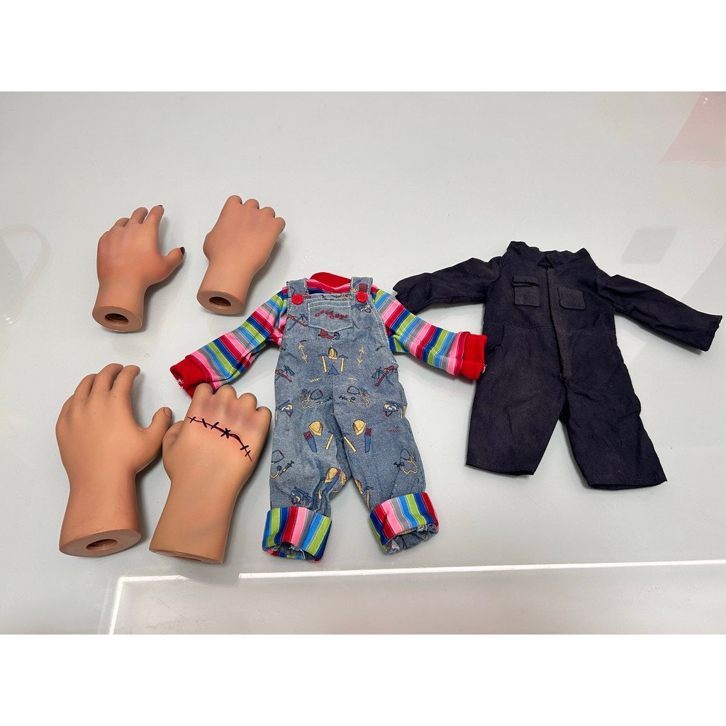 Phụ kiện quần áo chính hãng MEZCO 50cm Chucky WOQ0