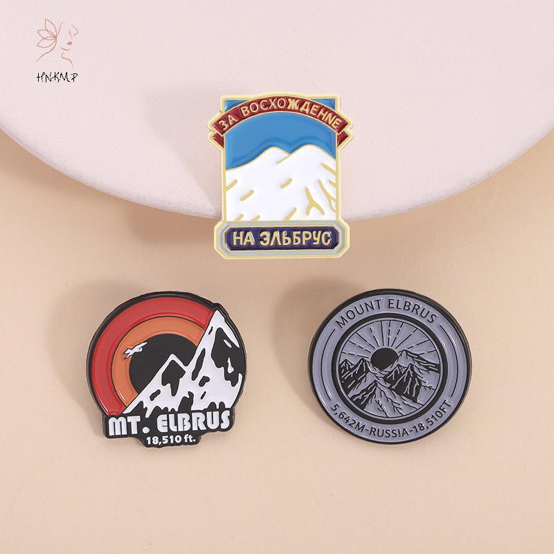 HNKMP Nga Elbrus Mount Men Pins Phong cảnh tự nhiên Sunrise Snow Mountain Trâm cài Ba lô Huy hiệu Ve