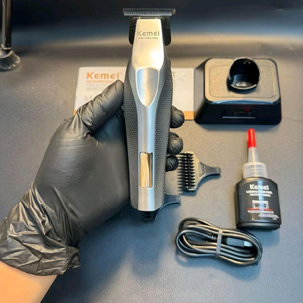 Tông đơ cắt tóc chuyên nghiệp Kemei KM-3023-702 Zero Gap 9000 vòng/phút DLC