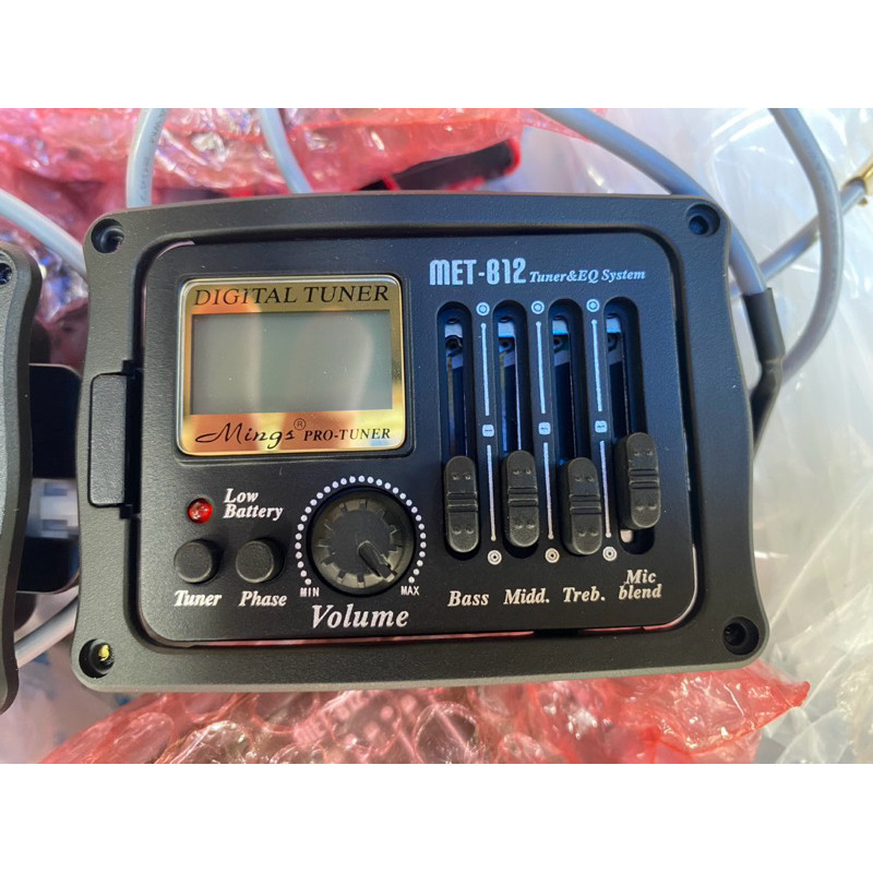 EQ Met B12 Mings kết nối Guitar