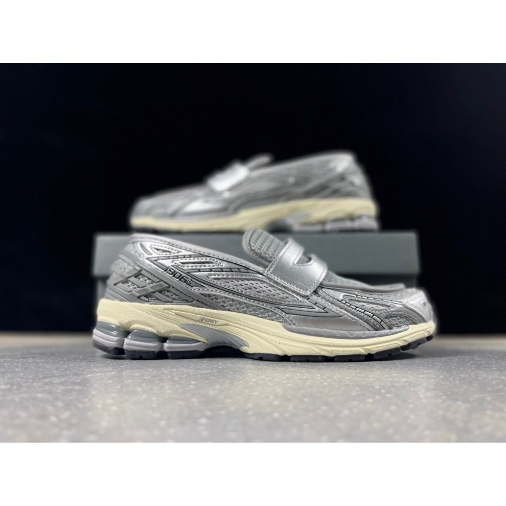 Giày Cao Cấp 1906 Bạc Lỏng Jun Ji Hyun Cùng Phong Cách Nam Nữ Cổ Điển Cặp Đôi Chạy Bộ Thể Thao