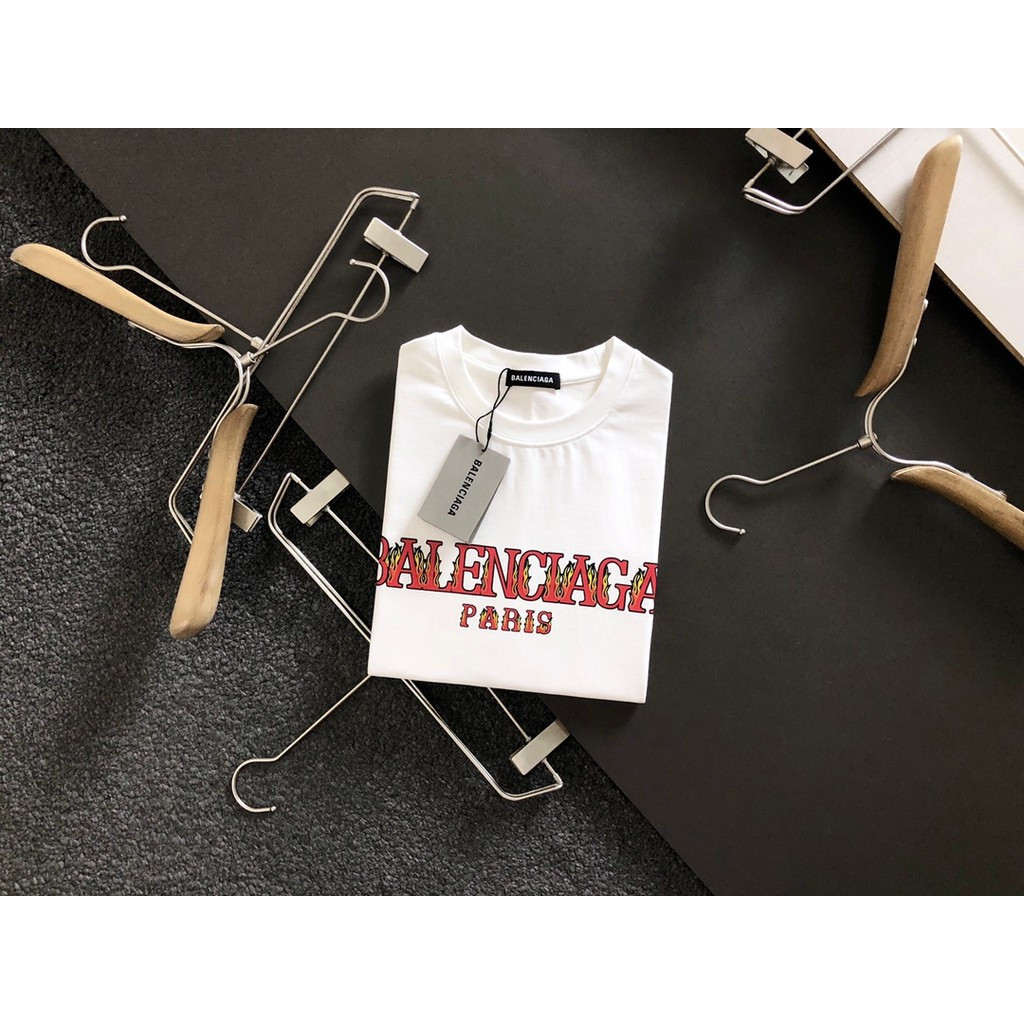 LOUIS VUITTON Áo Thun Ngắn Tay Nam Nữ Phong Cách Cặp Đôi, Thiết Kế Slim Fit, Màu Trơn Đơn Giản, Chín