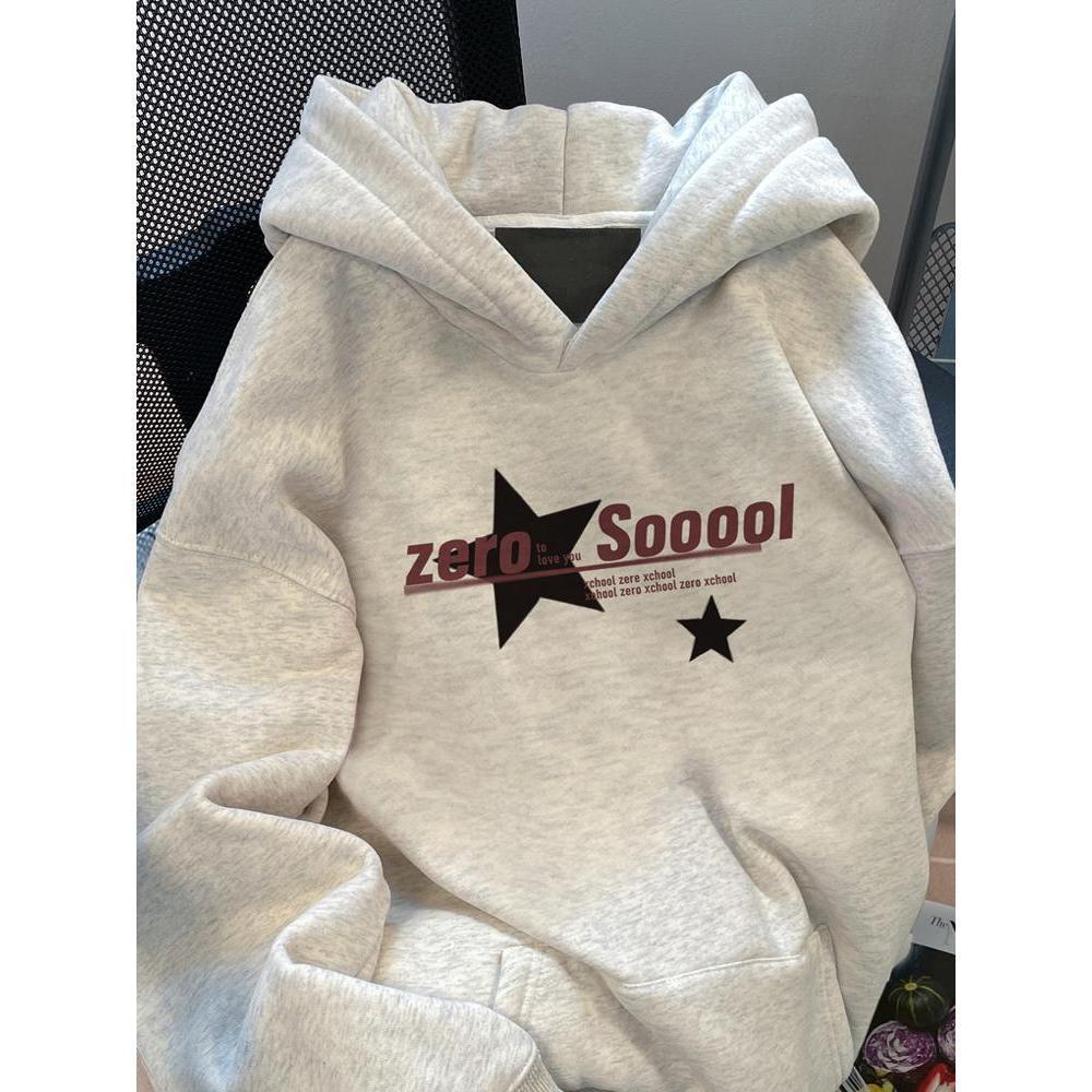 Vintage American style women's hoodie, unique retro cartoon pattern, unique small design, big size l