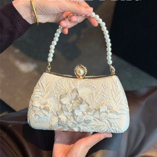 Túi gối mùa đông mới, túi dạ hội thêu trắng, phụ kiện váy Hanfu / sườn xám giống như cổ tích, túi xách khóa, túi xách nữ hàng ngày phong cách cổ điển Châu Âu và Mỹ.