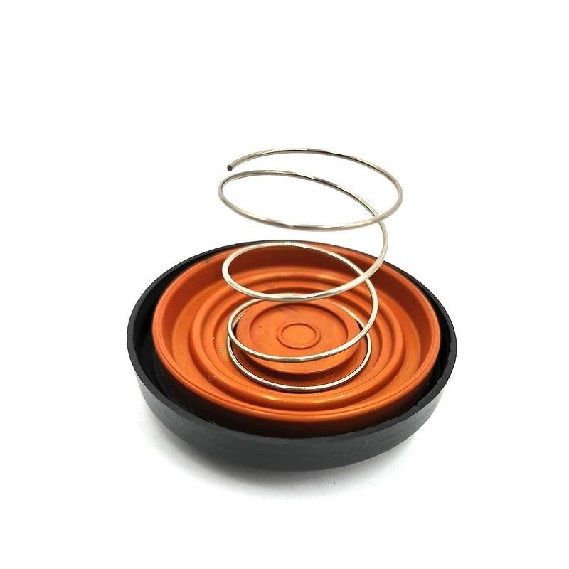 AJ200 LR110348 Vỏ van động cơ ô tô Nắp lỗ thông hơi động cơ Vỏ van màu đen cho Land Rover Evoque Dis