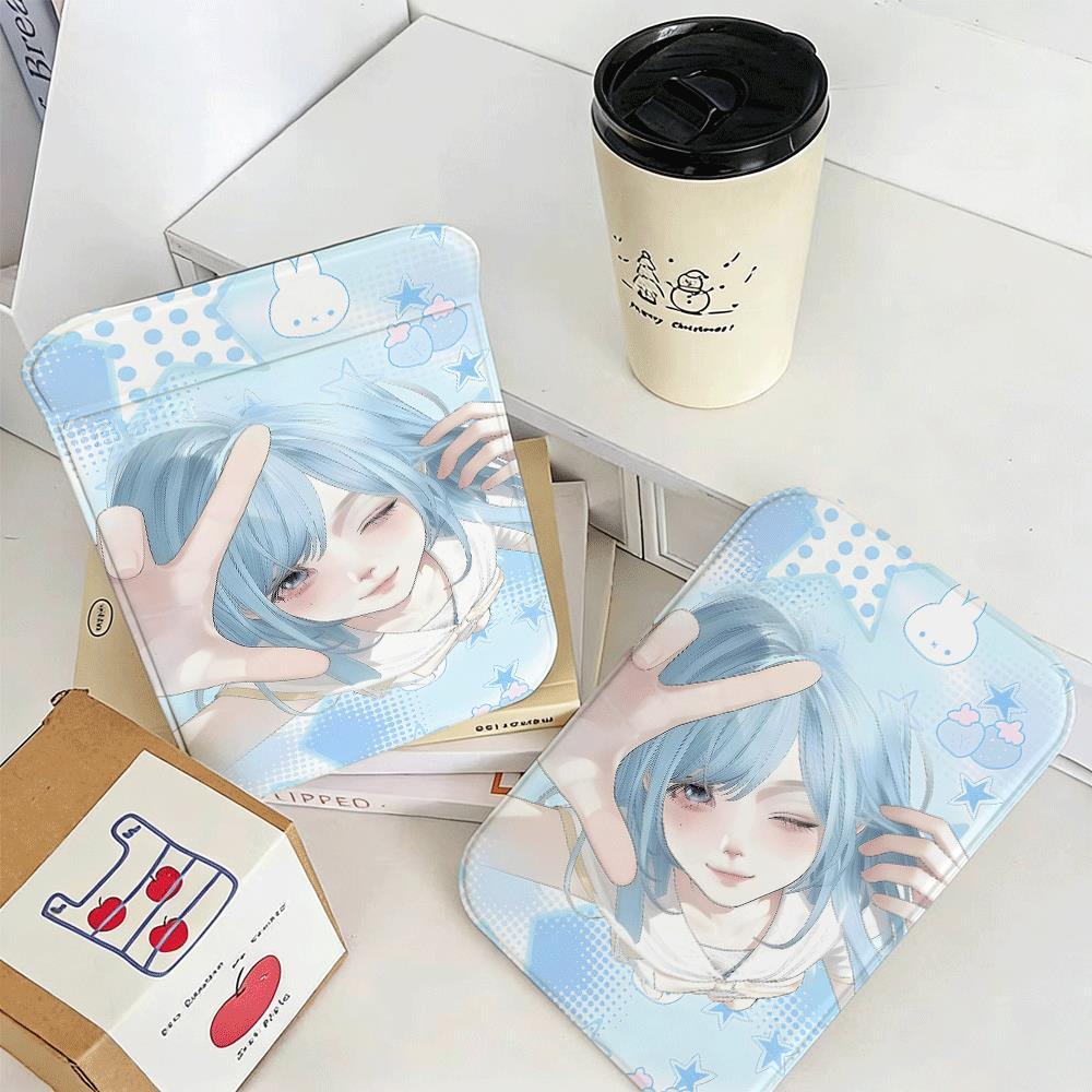 Gương gấp họa tiết cô gái anime, gương trang điểm xinh xắn