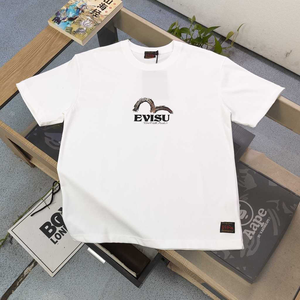 EVISU / Thần Tài 2026 Cổ Tròn Cổ Điển Áo Thun Ngắn Tay Nam Nữ Phong Cách Mới Đáy Áo Sơ Mi Chui Đầu P