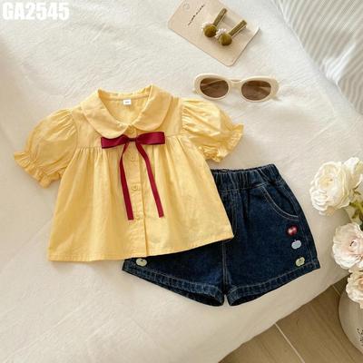 Set bộ bé gái sơ mi vàng cổ sen nơ đỏ kèm chân váy jean đính nút màu GA2545 MINTSCLOSET