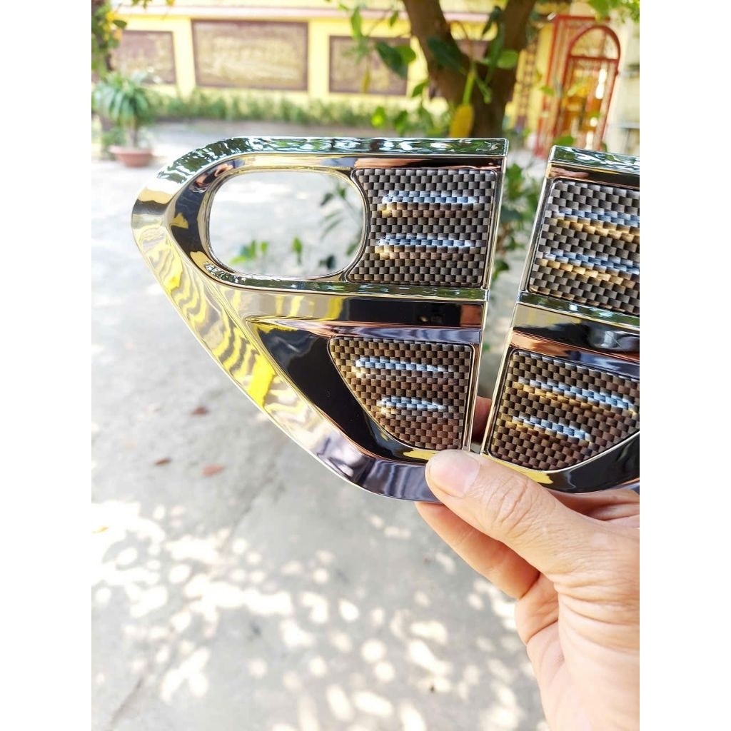 . 🔥INNOVA🔥Ốp trang trí đèn hông xe Innova #innova #trangtriinnova #opdenhongxeinnova