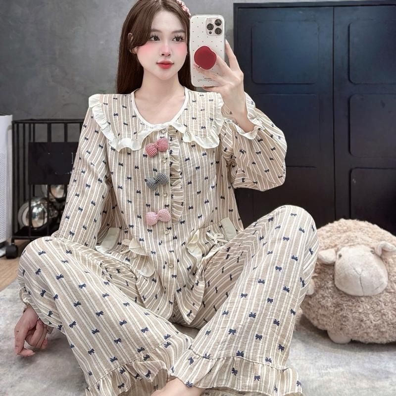 Bộ Mặc Nhà Cổ Sen viền bèo 3 nơ chất liệu Vân mây mới mềm đẹp dễ thương cho Nữ DD018 Sammy - Nữ | BigBuy360 - bigbuy360.vn