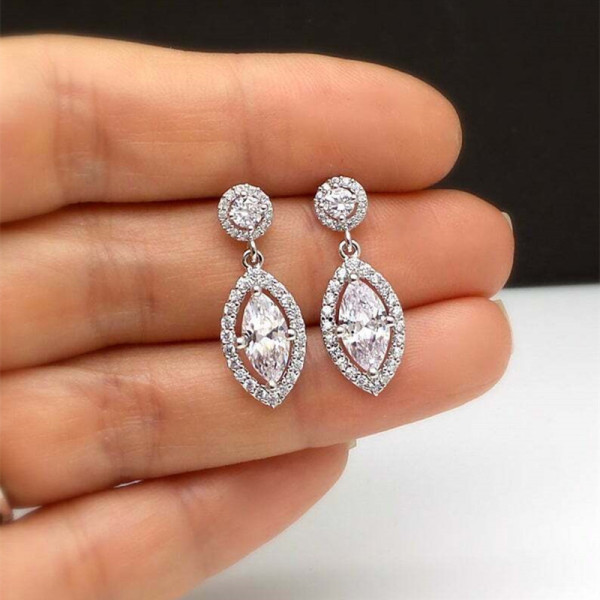 khuyên tai tròn bông tai nữ sang chảnh ✮Cao Shi LAZADA Bông Tai Phong Cách Mới Tinh Tế Kẻ Sọc Sang T