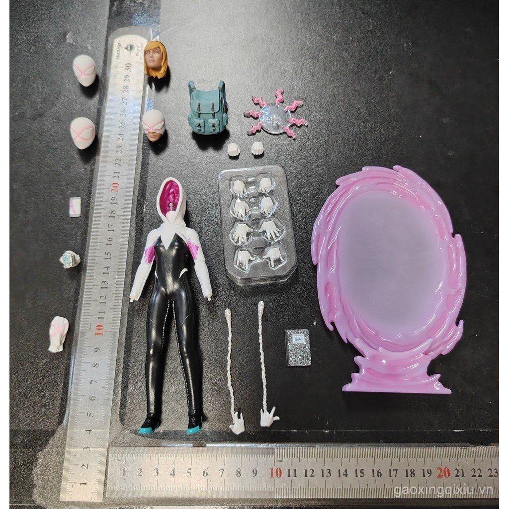 Phụ kiện mezco Spiderman Gwen mới Bổ sung 1 / 12 Lính