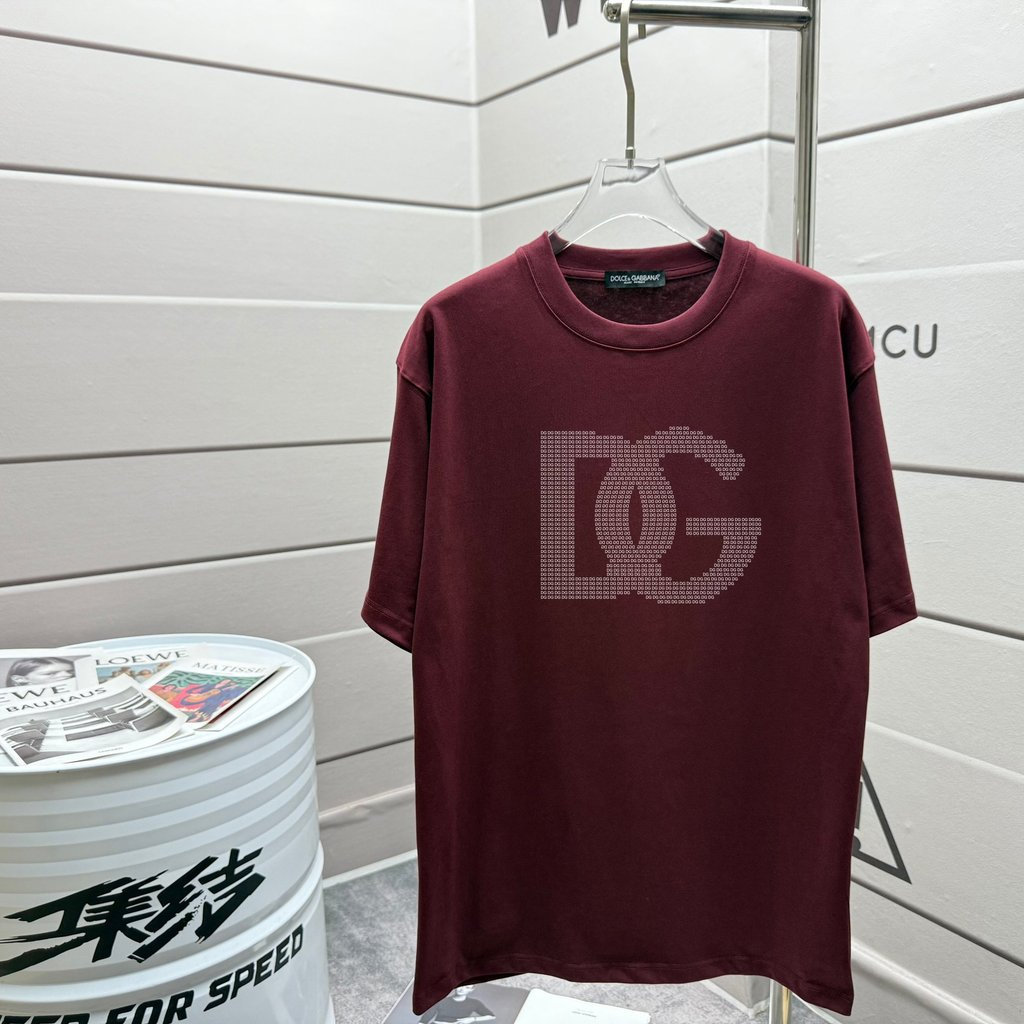 Dolce & Gabbana Áo Thun Ngắn Tay Nam Nữ Cặp Đôi, Phong Cách Mới Đầu Xuân, Đồng Bộ Cổ Tròn