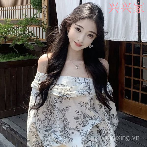 X XX25 Phong Cách Mới Hoa Trắng Slanted Vai Top 2025 Mùa Thu Ánh Sáng Sang Trọng Cao Cấp Cảm Giác Kh