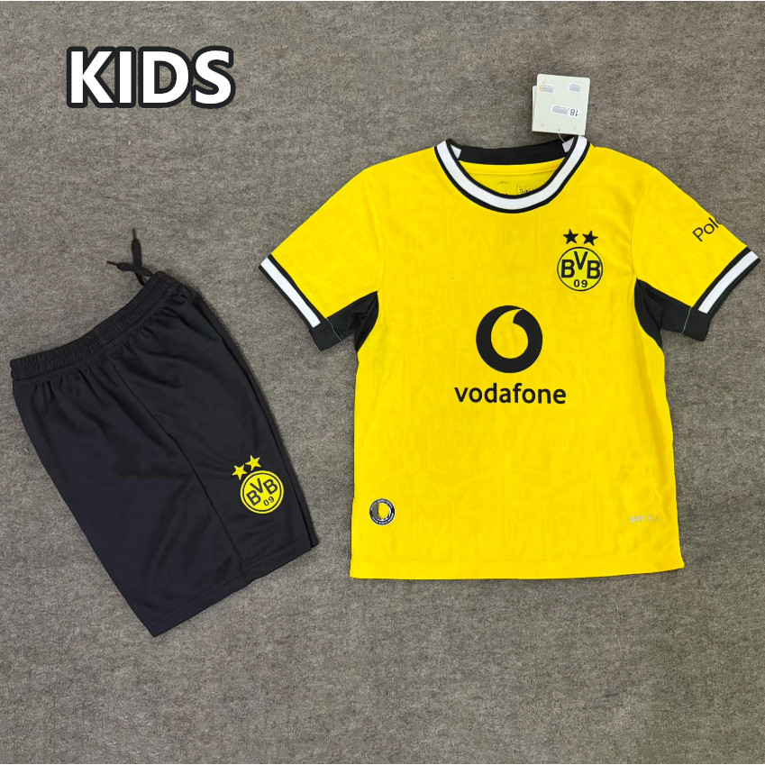 2026 / 27 Áo bóng đá Borussia Dortmund chất lượng cao 2026 2027 Kids Kit Football Jersi Boys Set