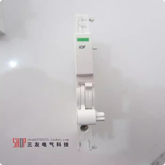 Được trang bị Bộ ngắt mạch Schneider IC65N Phụ kiện điện Liên hệ phụ trợ iOF / iMX / Liên hệ báo độn