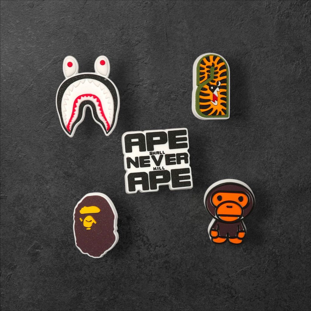 Set charm BABE gắn dép cross, Nút gắn sticker dép cross trang trí cham 2D hoạt hình anime CROSS TREN